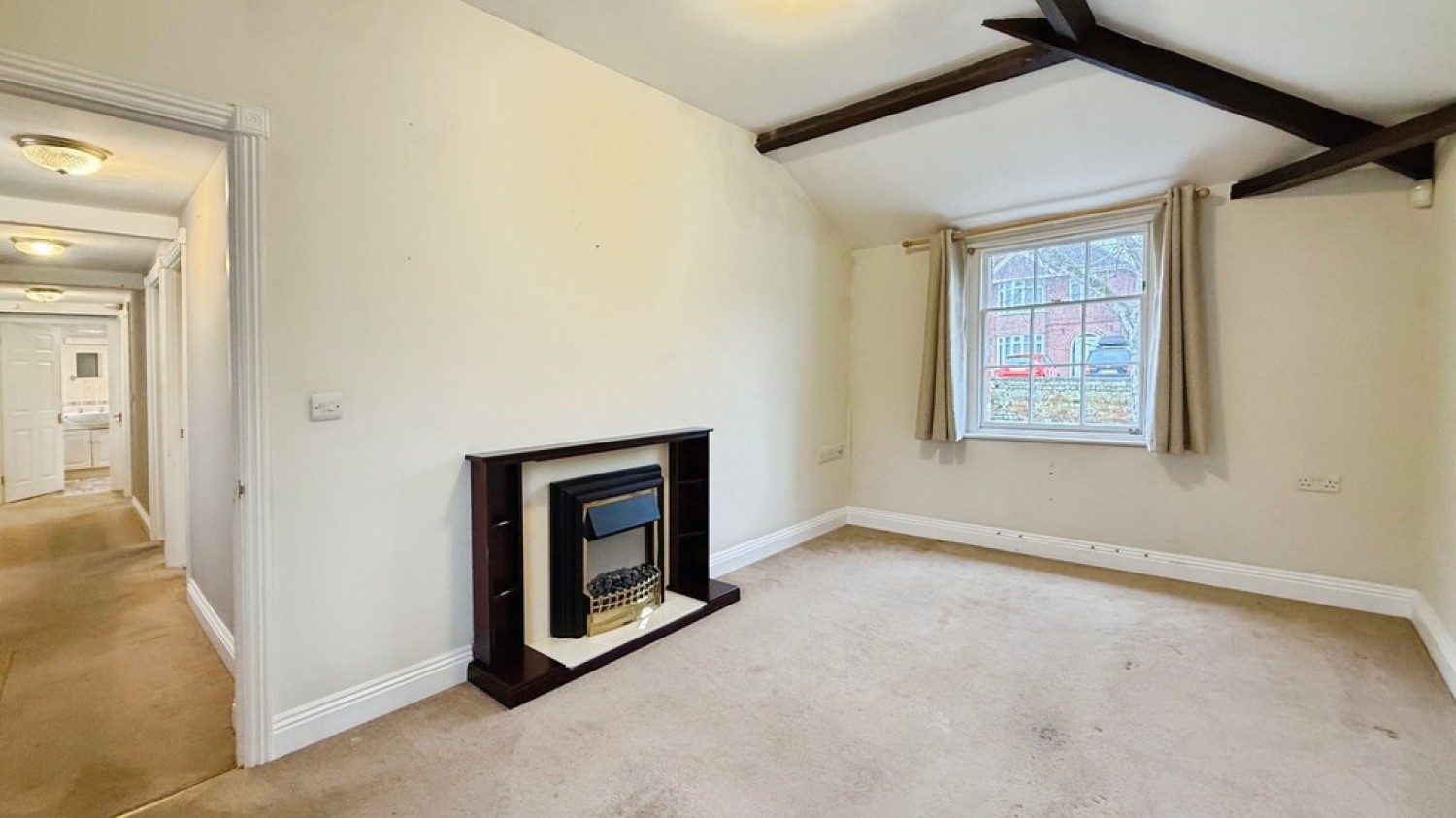 2 bedroom Property for Sale William House Court, Westbury