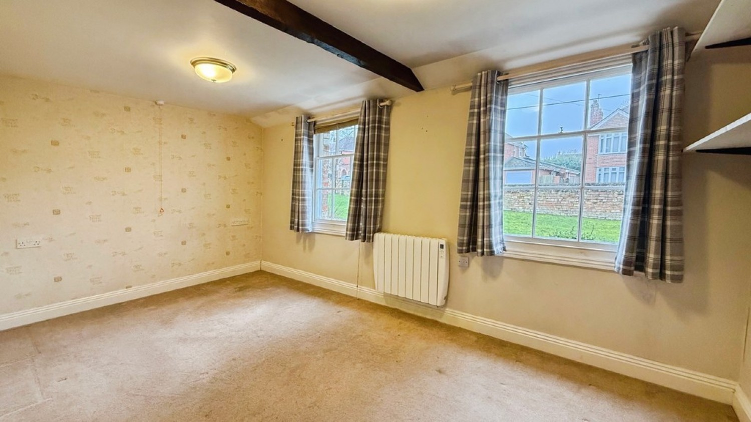 2 bedroom Property for Sale William House Court, Westbury