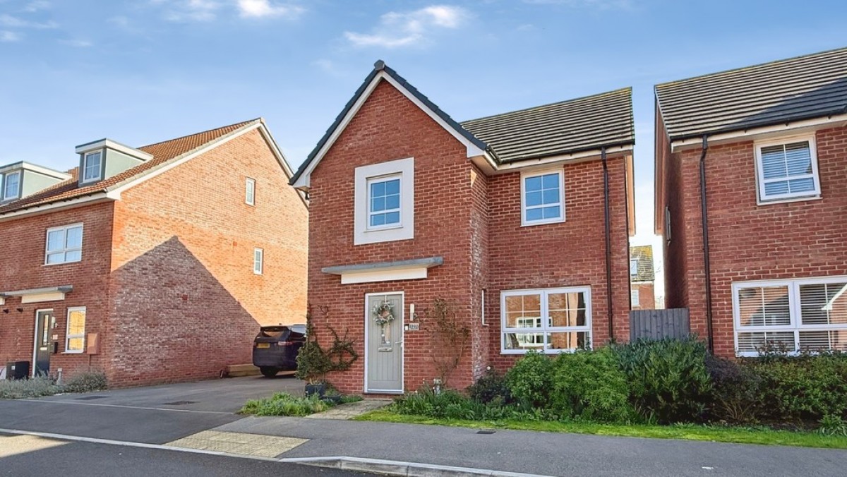 Mays Drive, Westbury