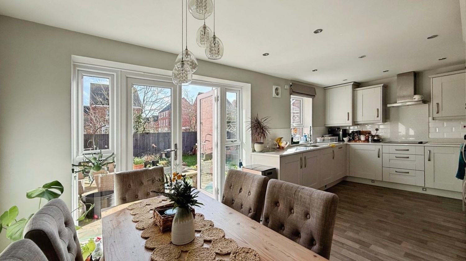 4 bedroom House for Sale Mays Drive, Westbury