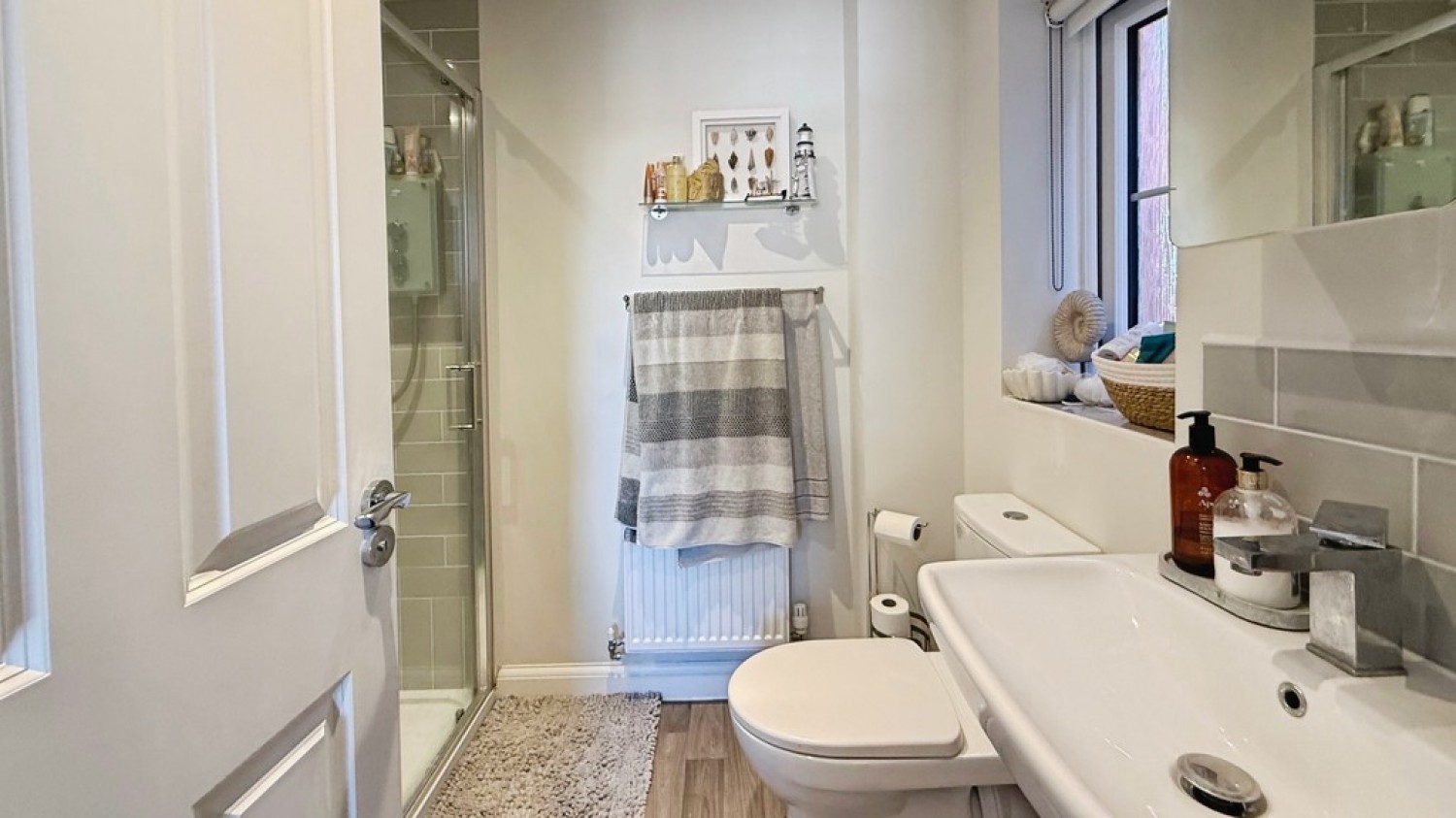 4 bedroom House for Sale Mays Drive, Westbury