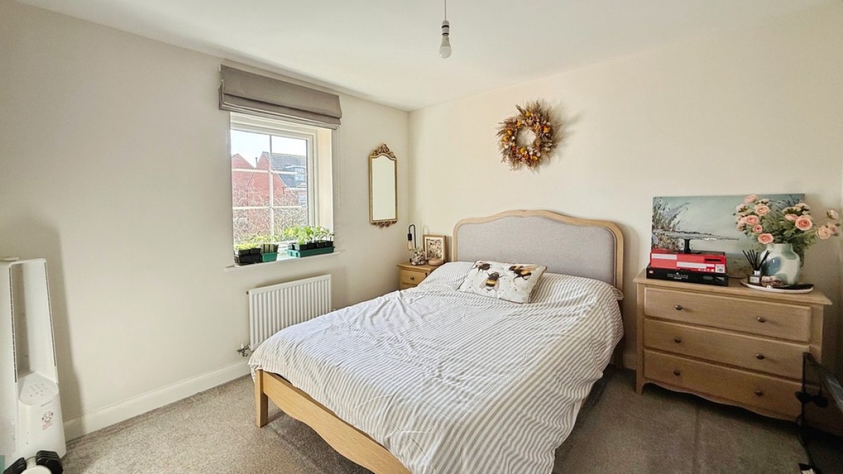 Mays Drive, Westbury