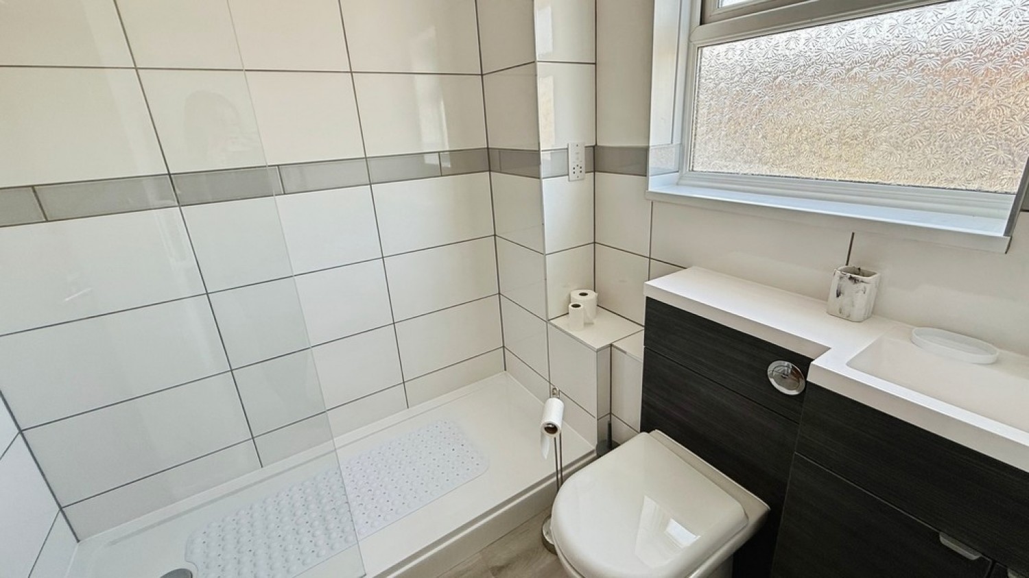 2 bedroom House for Sale Matravers Close, Westbury