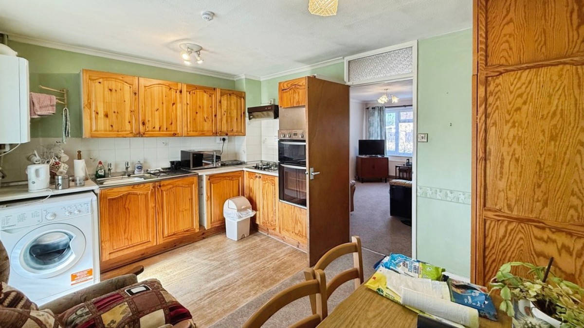 Matravers Close, Westbury