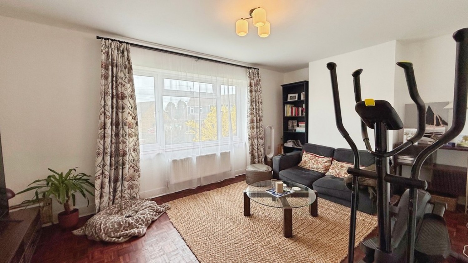 3 bedroom House for Sale Highbury Park, Warminster