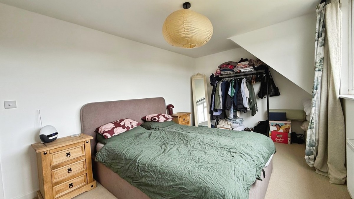 Highbury Park, Warminster