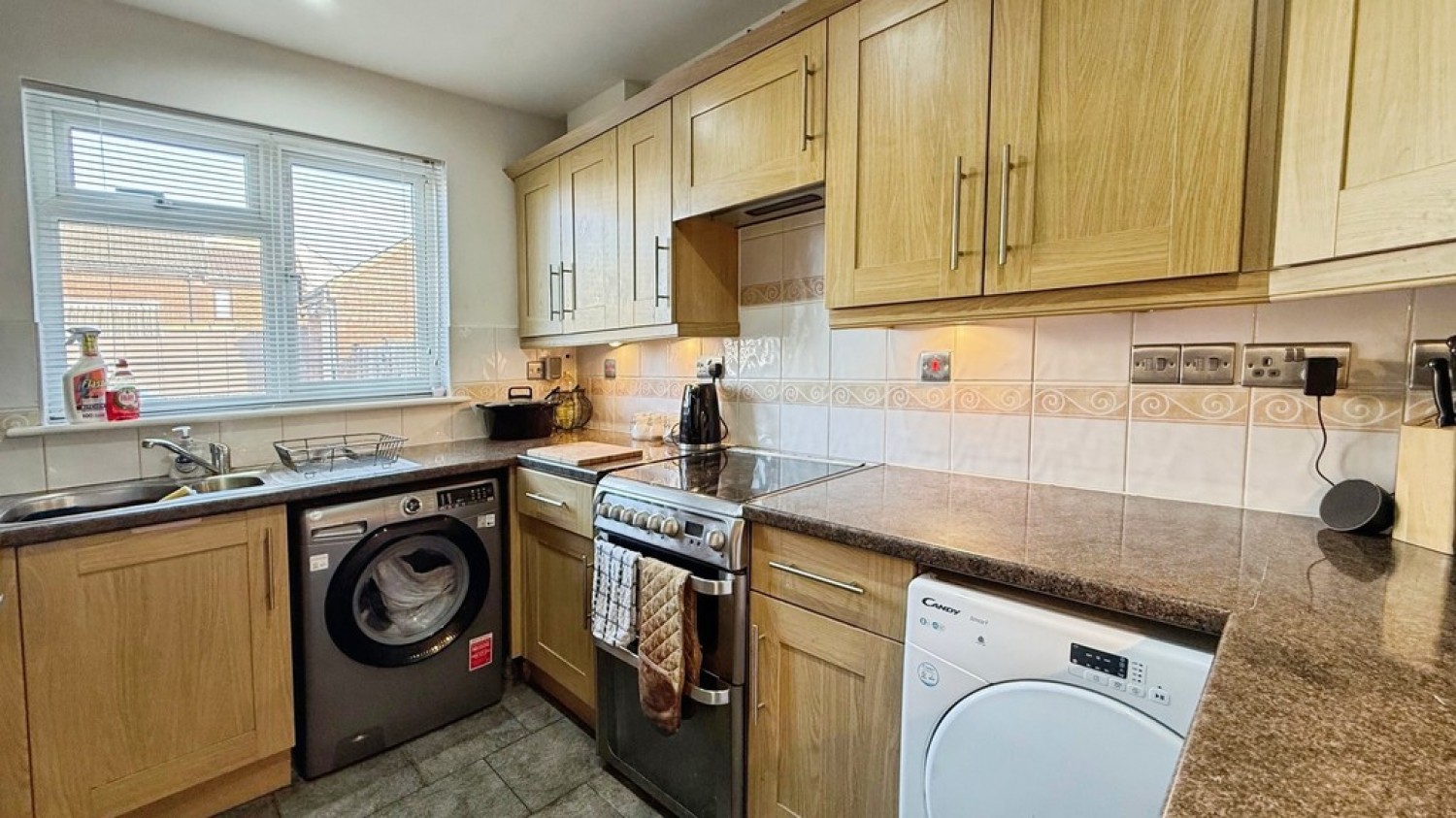 3 bedroom House for Letting Hillside Park, Westbury