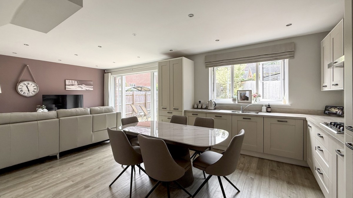 St Andrews Road, Warminster