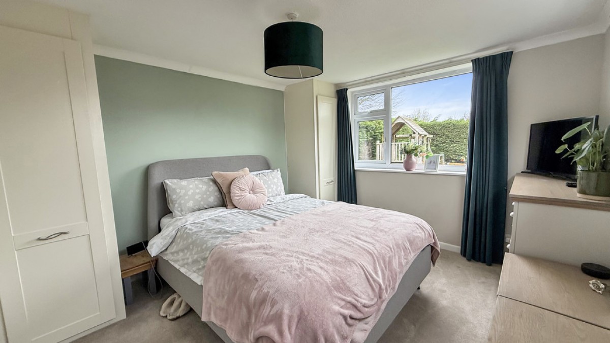 Ludlow Close, Warminster