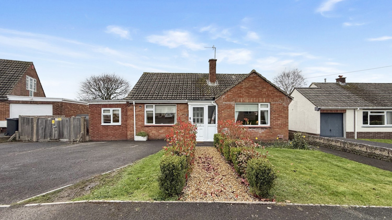3 bedroom Bungalow for Sale Ludlow Close, Warminster