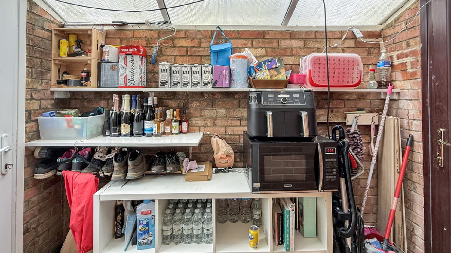 3 bedroom Bungalow for Sale Ludlow Close, Warminster