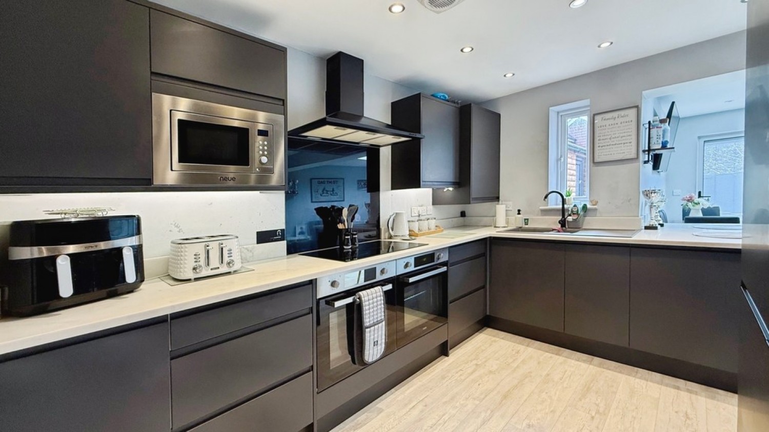 4 bedroom House for Sale Garston Mead, Frome