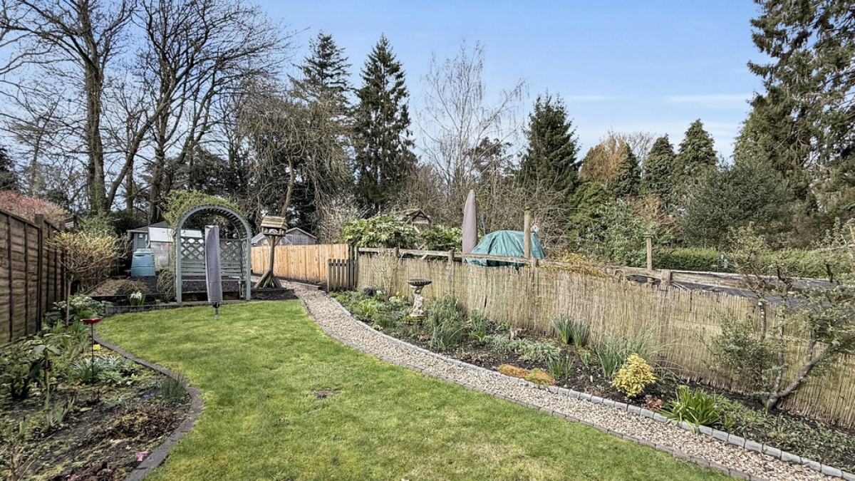 Bishopstrow, Warminster