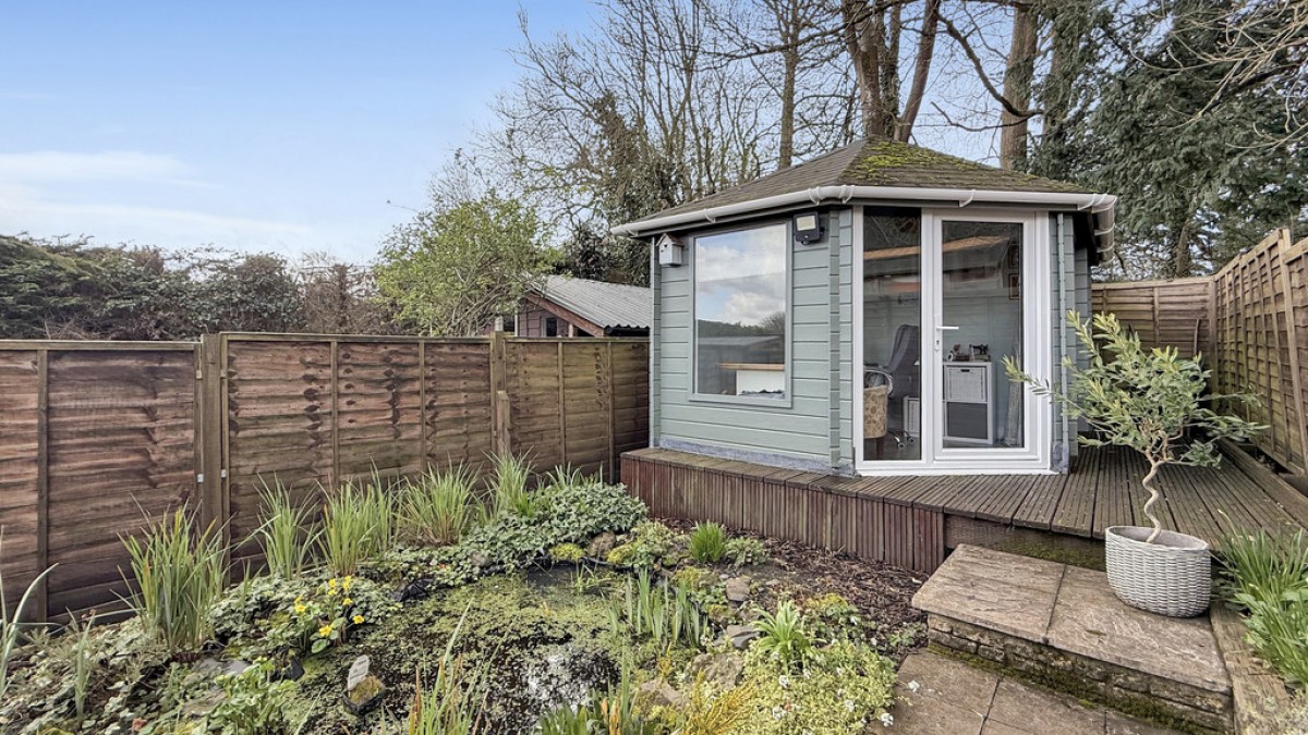 Bishopstrow, Warminster