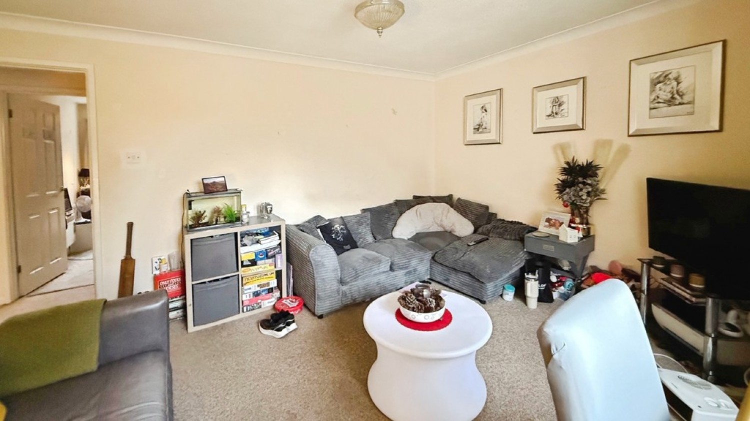 2 bedroom Flat for Sale Broadwood Close, Warminster