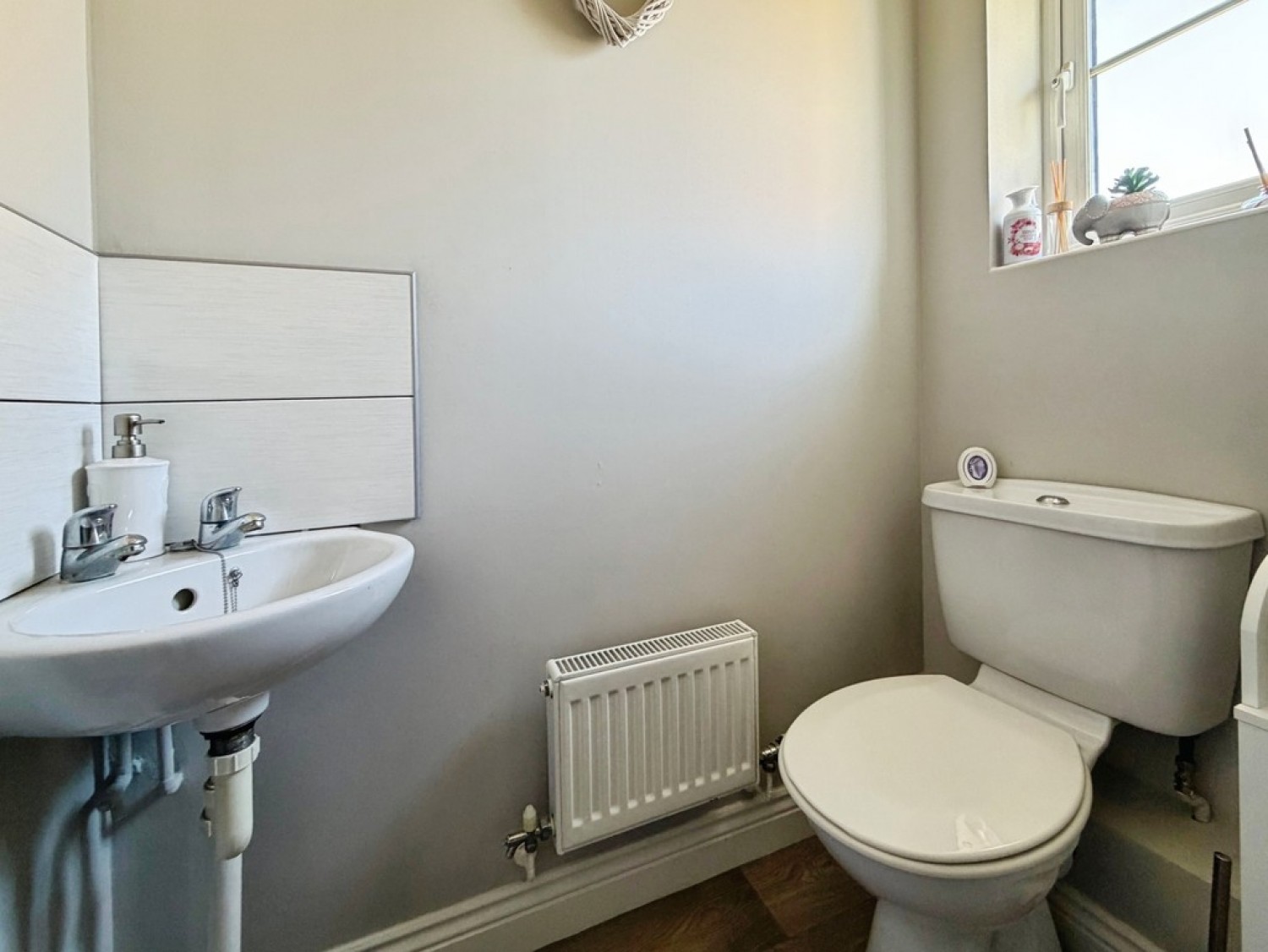 3 bedroom House for Sale Dartmoor Road, Westbury