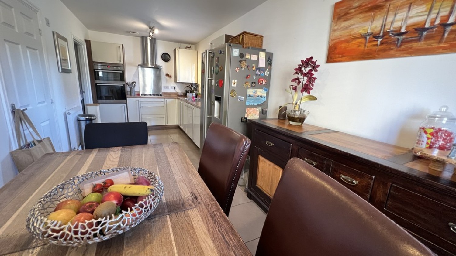 4 bedroom House for Sale Southdown Way, Warminster