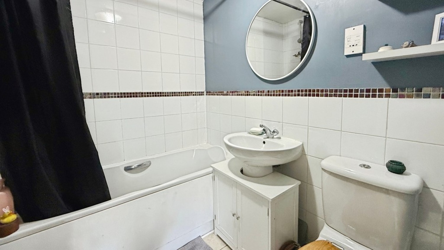 3 bedroom House for Sale Kissing Batch, Frome