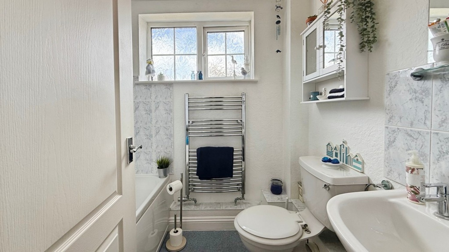 3 bedroom House for Sale Shepherds Mead, Dilton Marsh