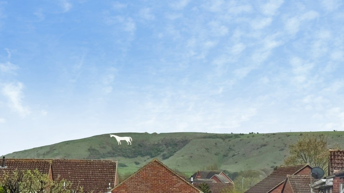 Gloucester Walk, Westbury