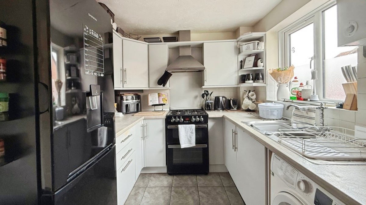 Gloucester Walk, Westbury