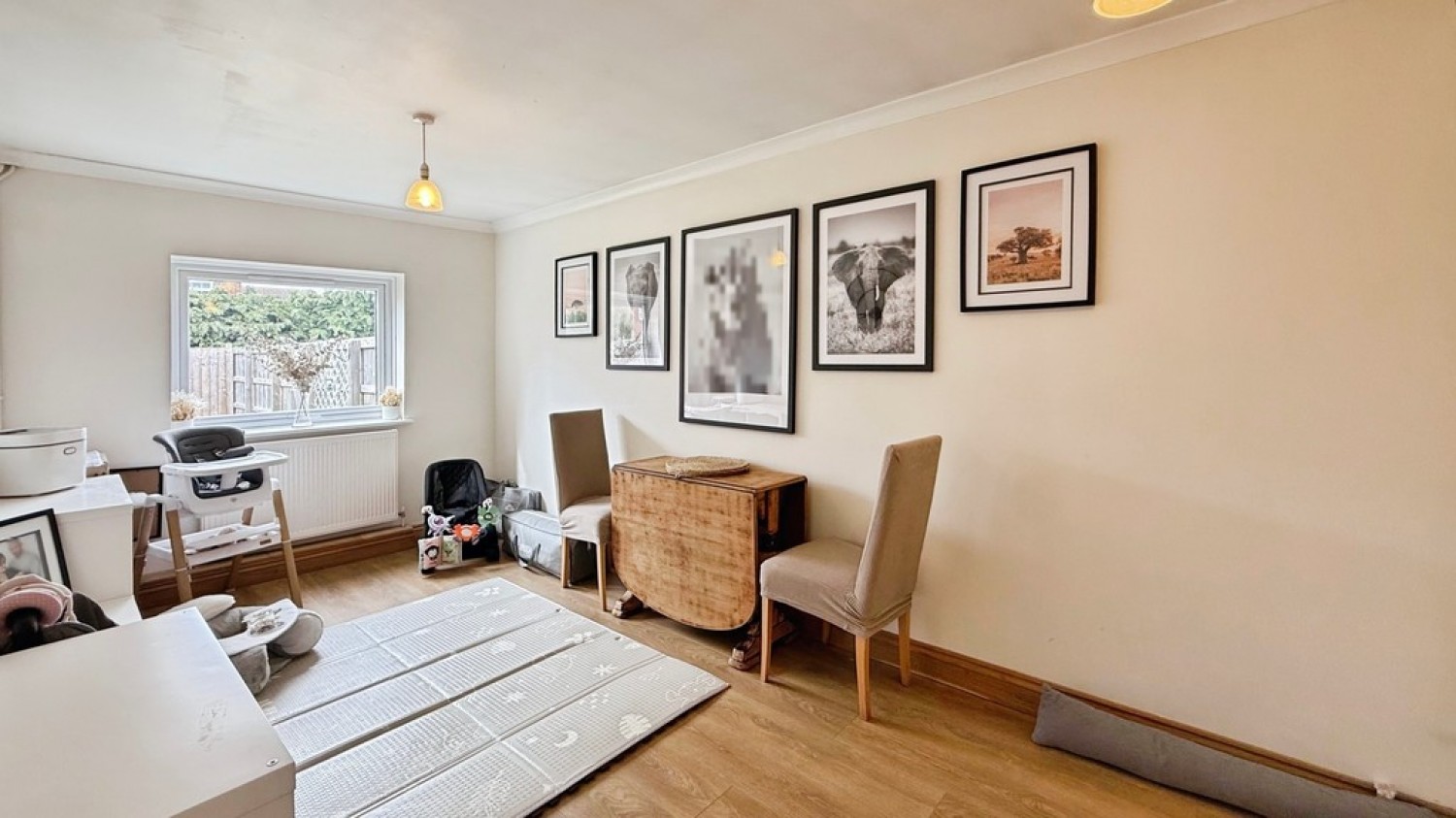 2 bedroom House for Sale Gloucester Walk, Westbury