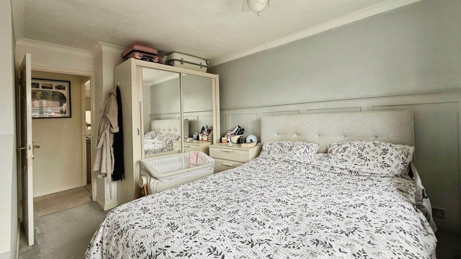 2 bedroom House for Sale Gloucester Walk, Westbury