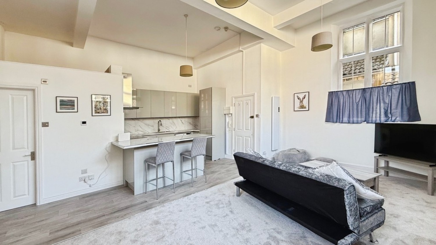 1 bedroom Flat for Sale Church Street, Trowbridge