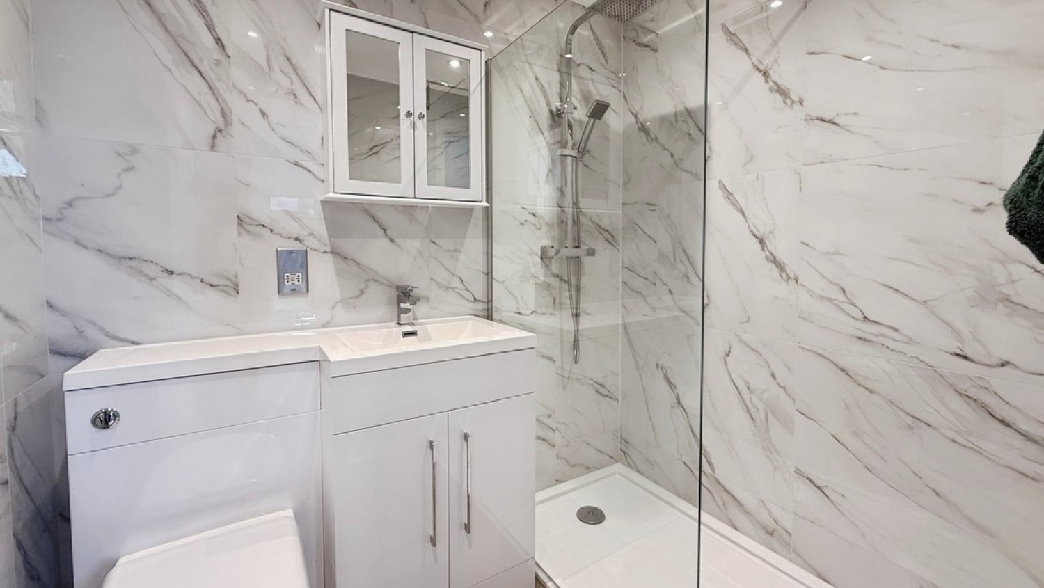 1 bedroom Flat for Sale Church Street, Trowbridge