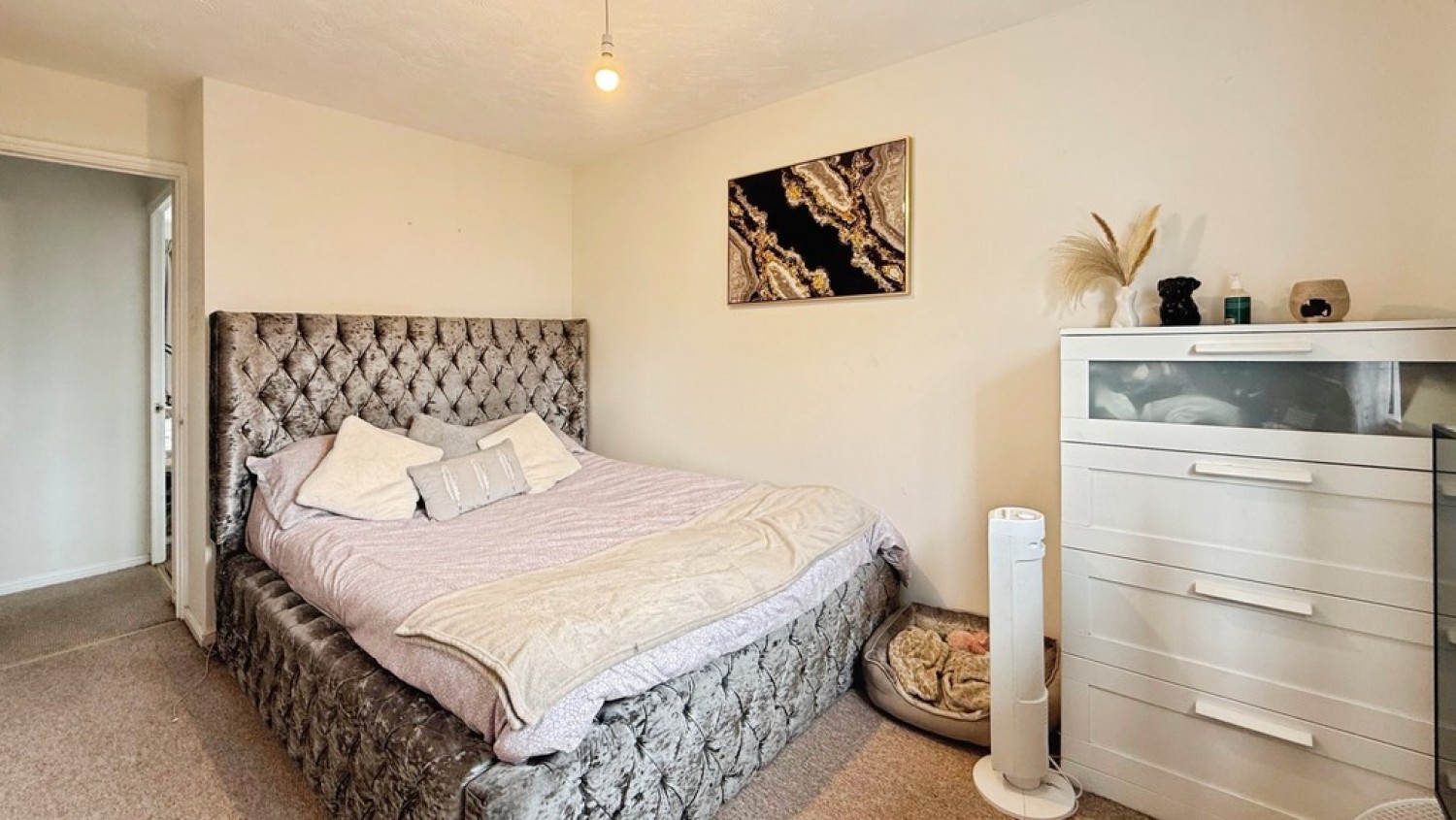 2 bedroom House for Sale Marigold Close, Melksham