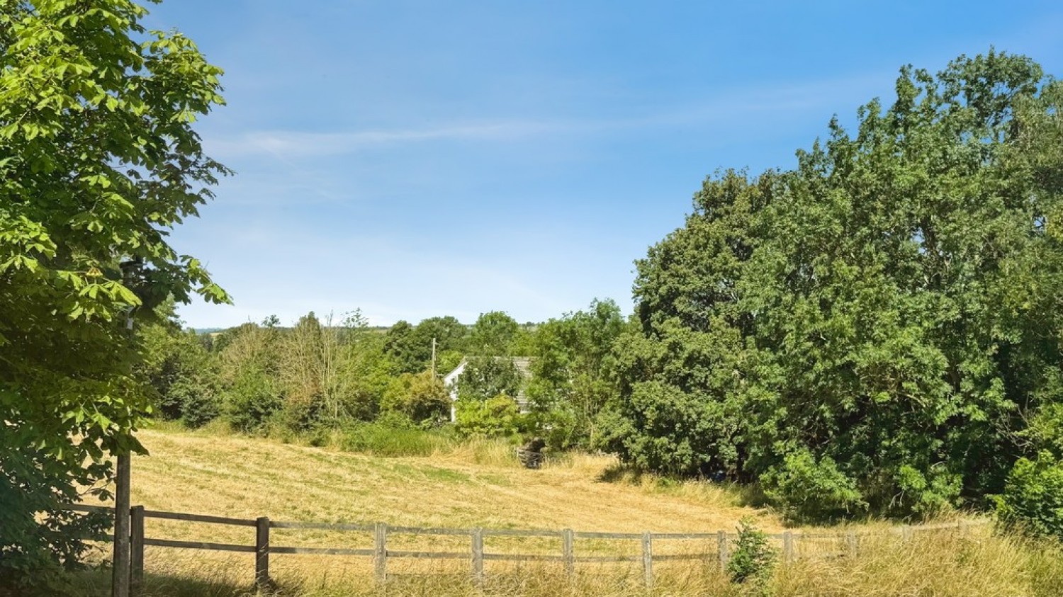3 bedroom House for Sale Rosenheim Rise, Bratton