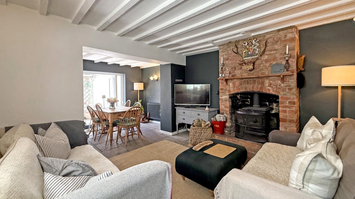2 bedroom House for Sale Stradbrook, Bratton