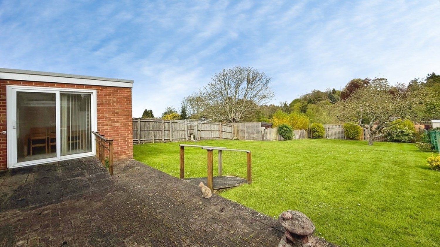 2 bedroom Bungalow for Sale Leighton Park North, Westbury