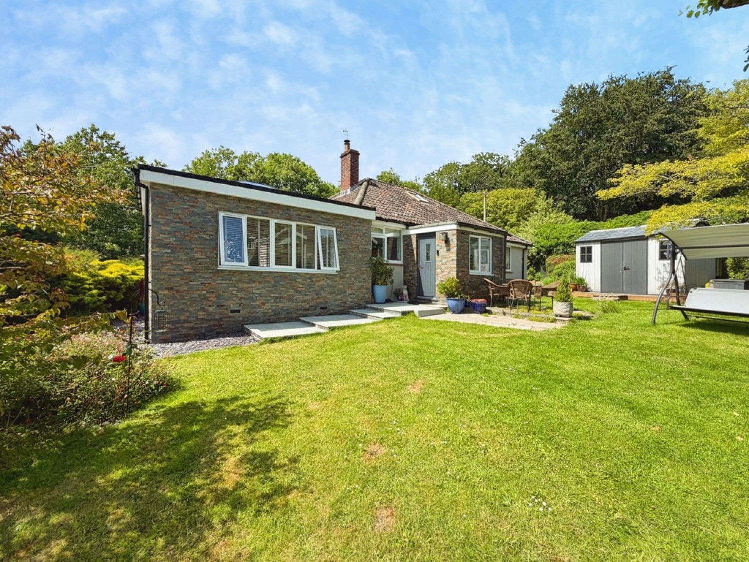 4 bedroom Bungalow for Sale Elm Hill, Warminster