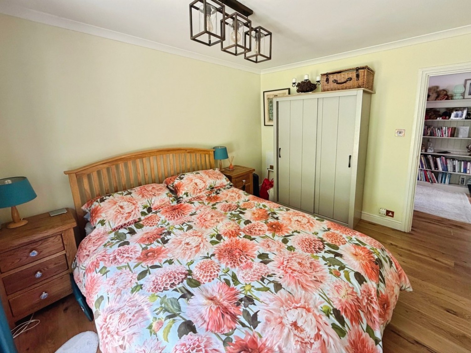 4 bedroom Bungalow for Sale Elm Hill, Warminster