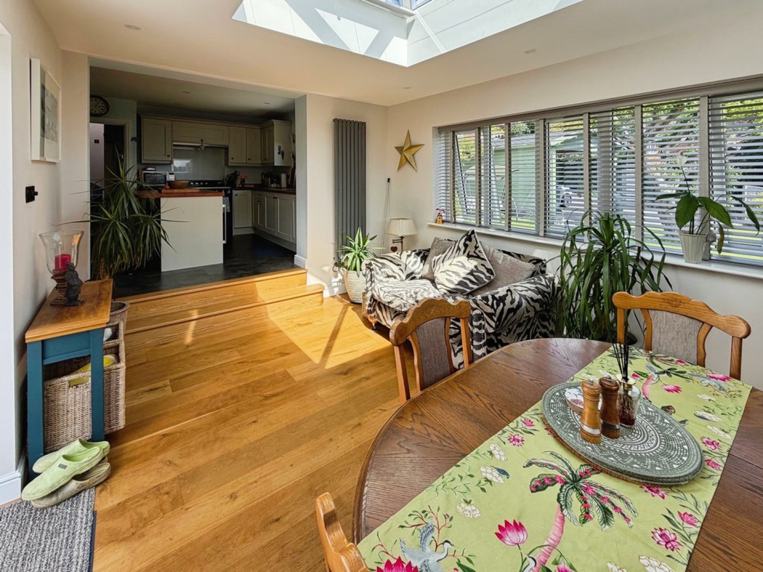 4 bedroom Bungalow for Sale Elm Hill, Warminster
