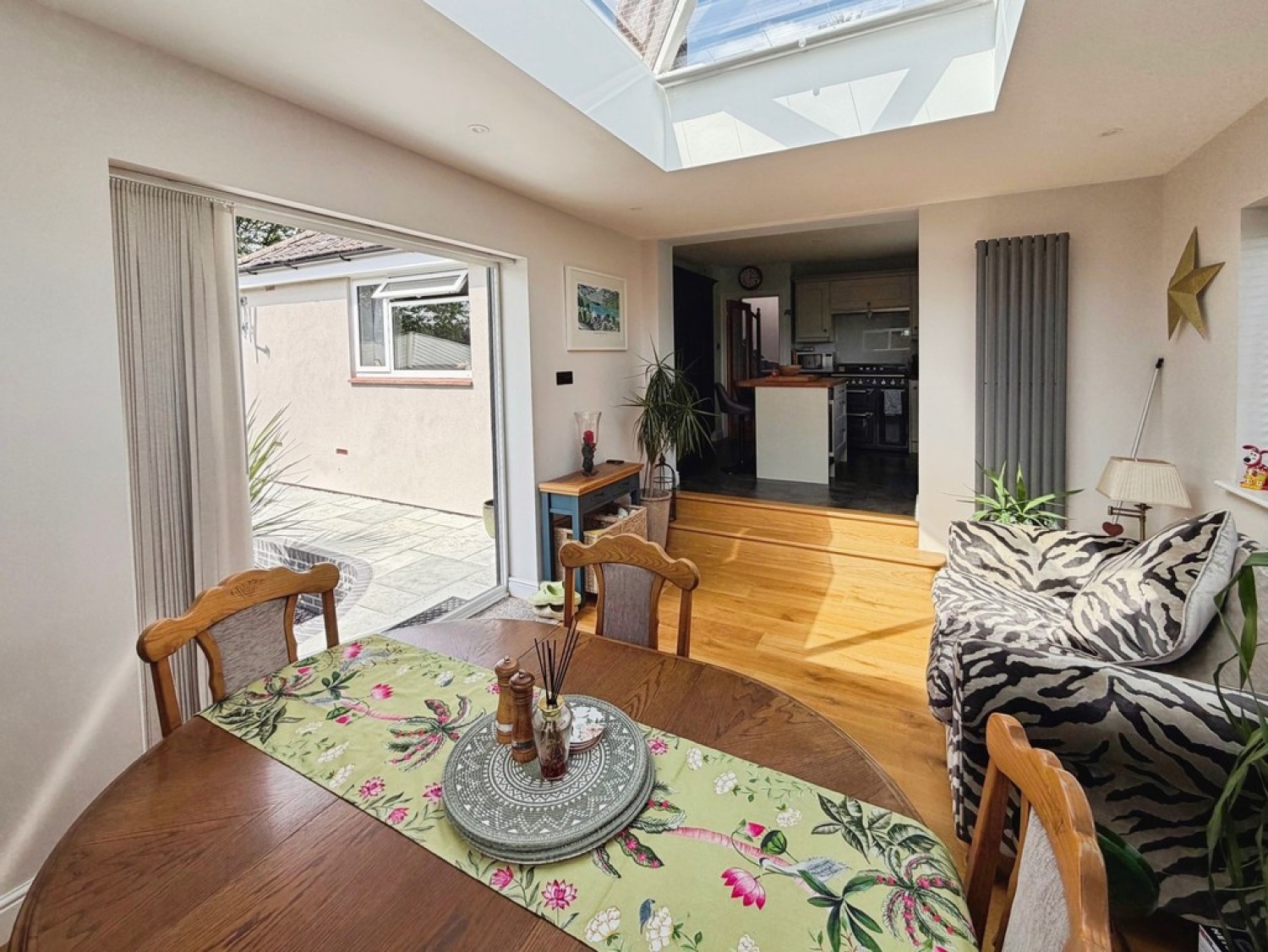4 bedroom Bungalow for Sale Elm Hill, Warminster