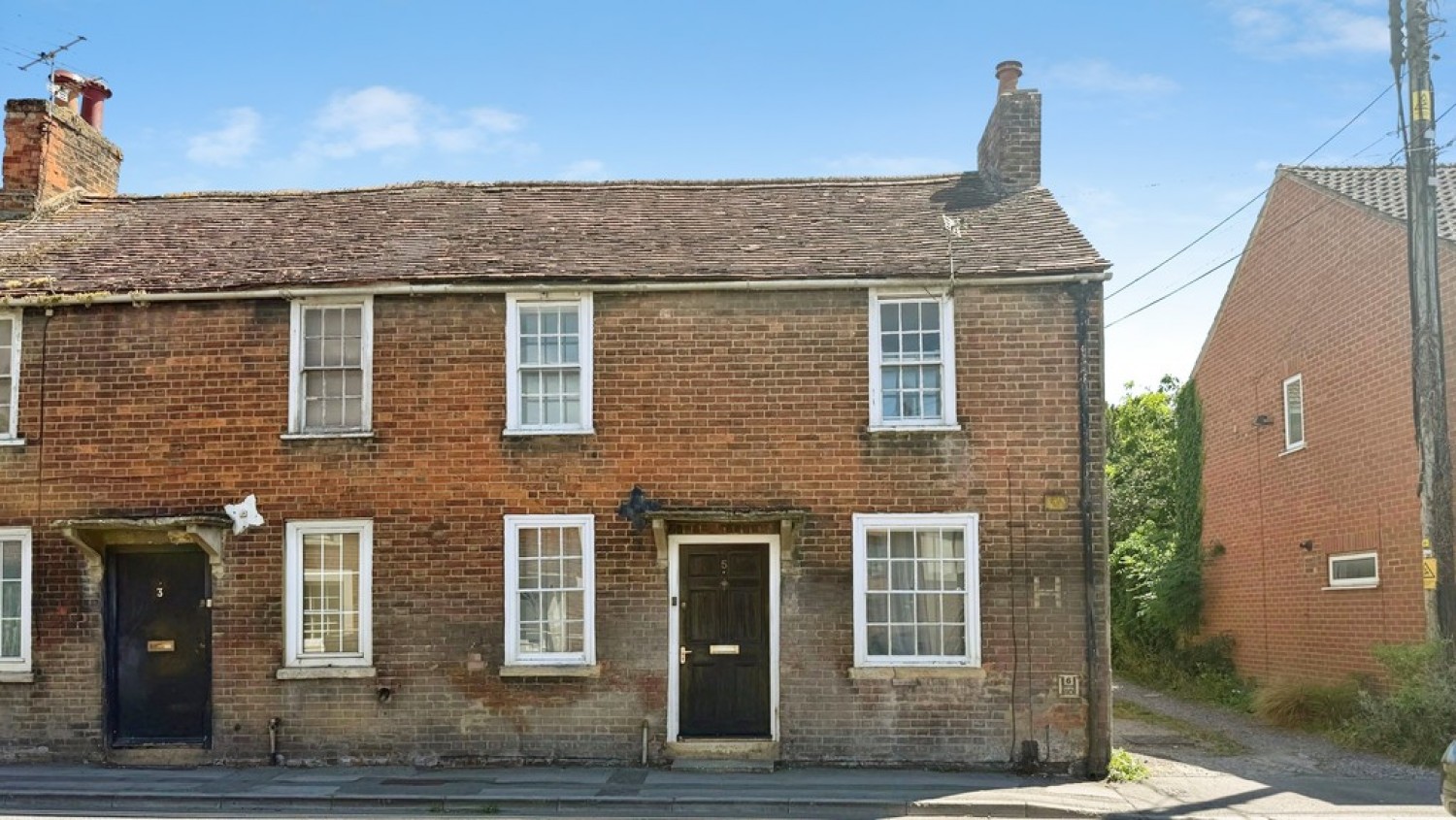2 bedroom House for Sale West End, Westbury
