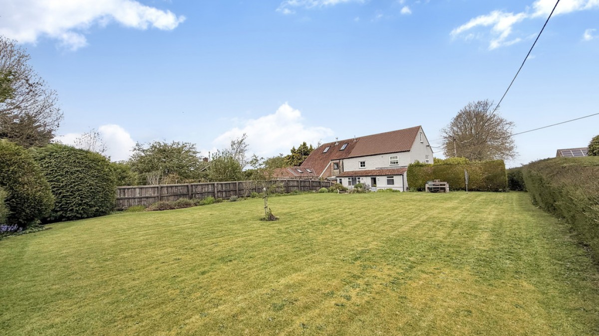 Upton Scudamore, Warminster