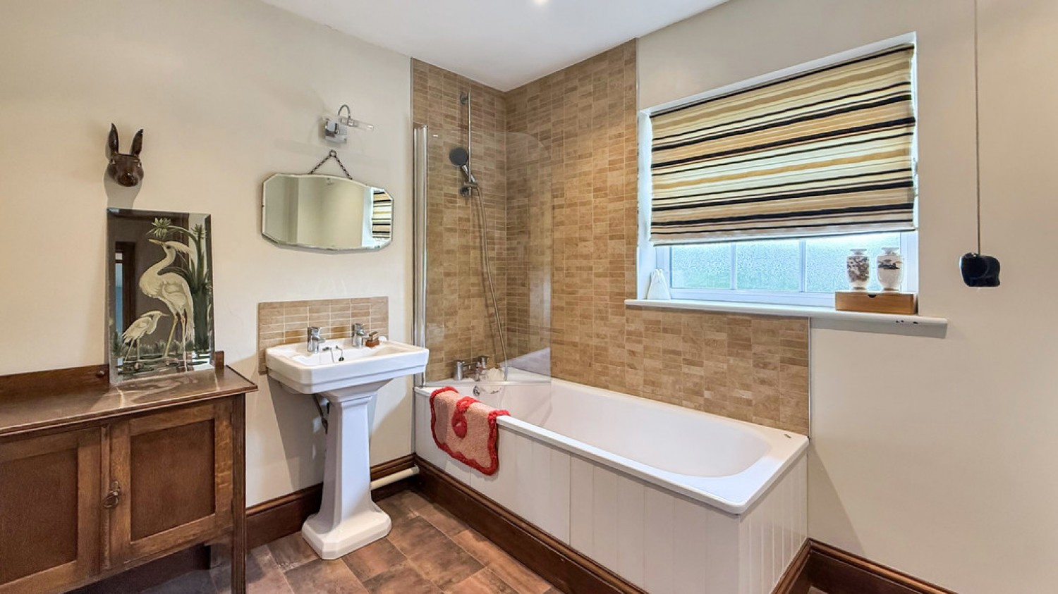 3 bedroom House for Sale Upton Scudamore, Warminster