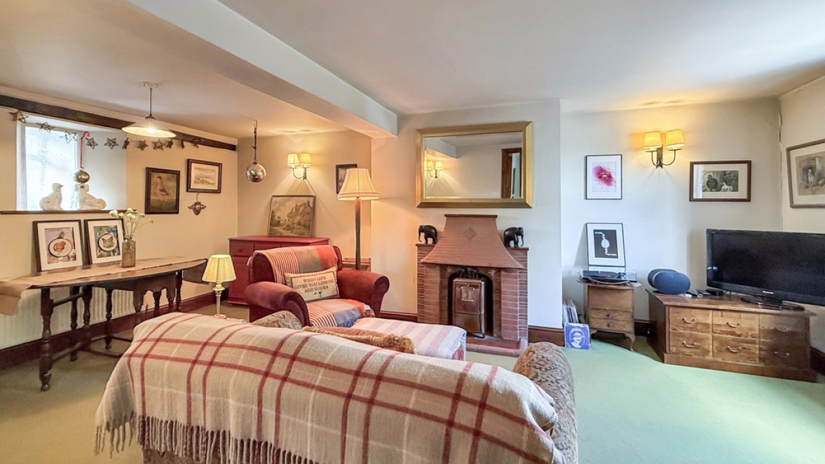 Upton Scudamore, Warminster