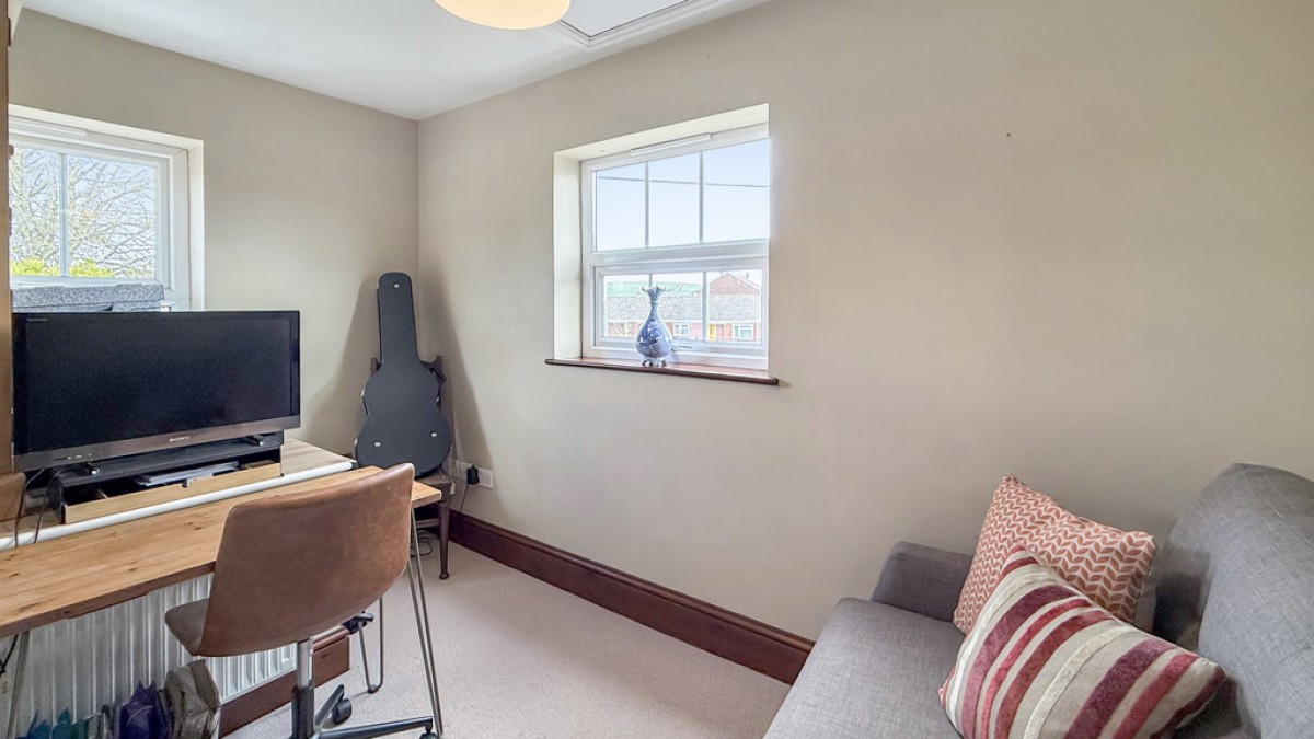 Upton Scudamore, Warminster