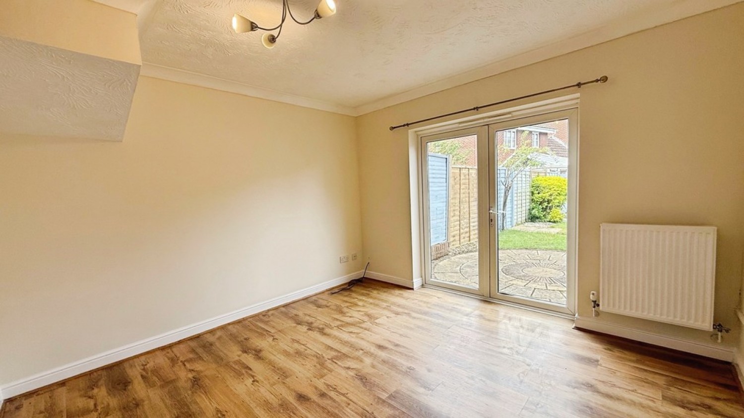 2 bedroom House for Sale Cleveland Way, Westbury