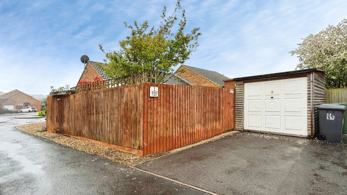 Ingram Place, Westbury