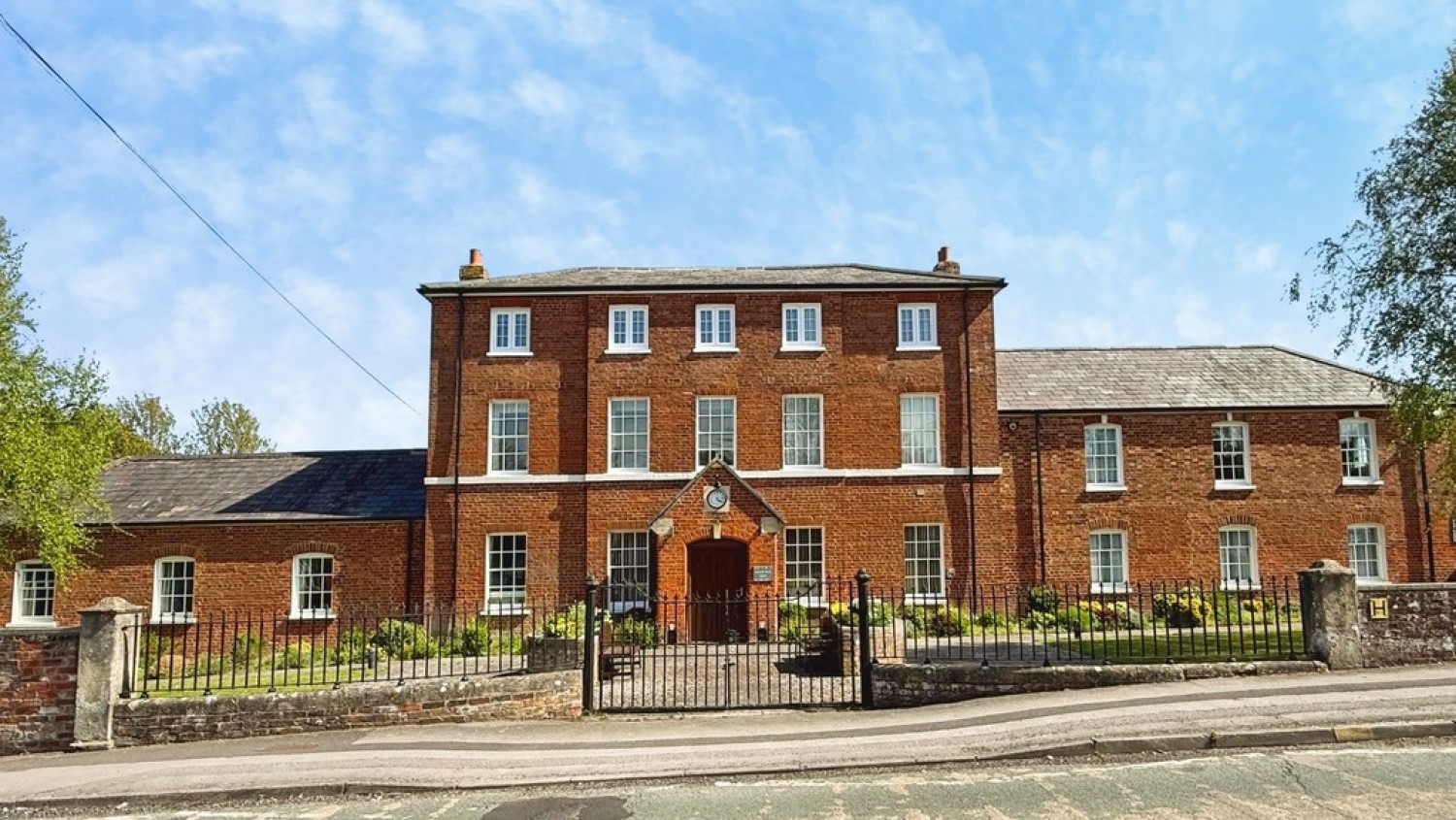 2 bedroom Property for Sale Eden Vale Road, Westbury