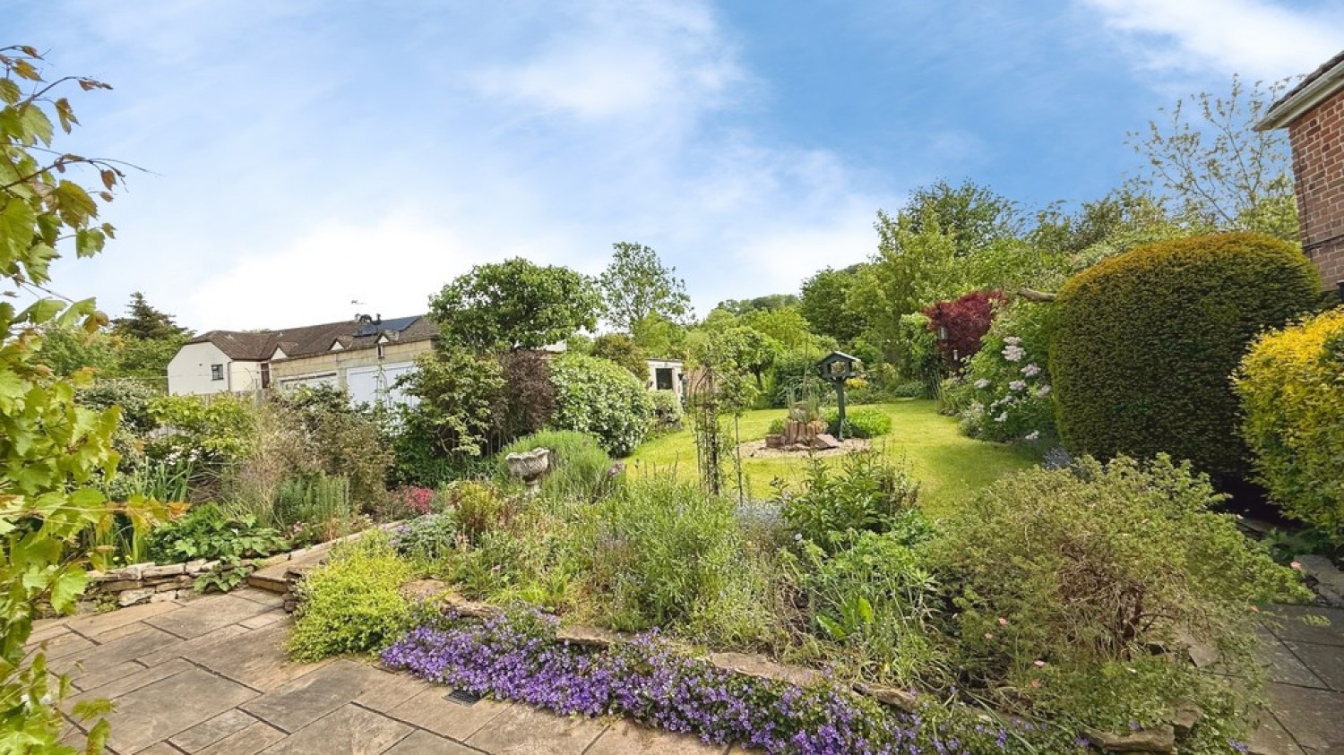 4 bedroom Bungalow for Sale High Street, Dilton Marsh