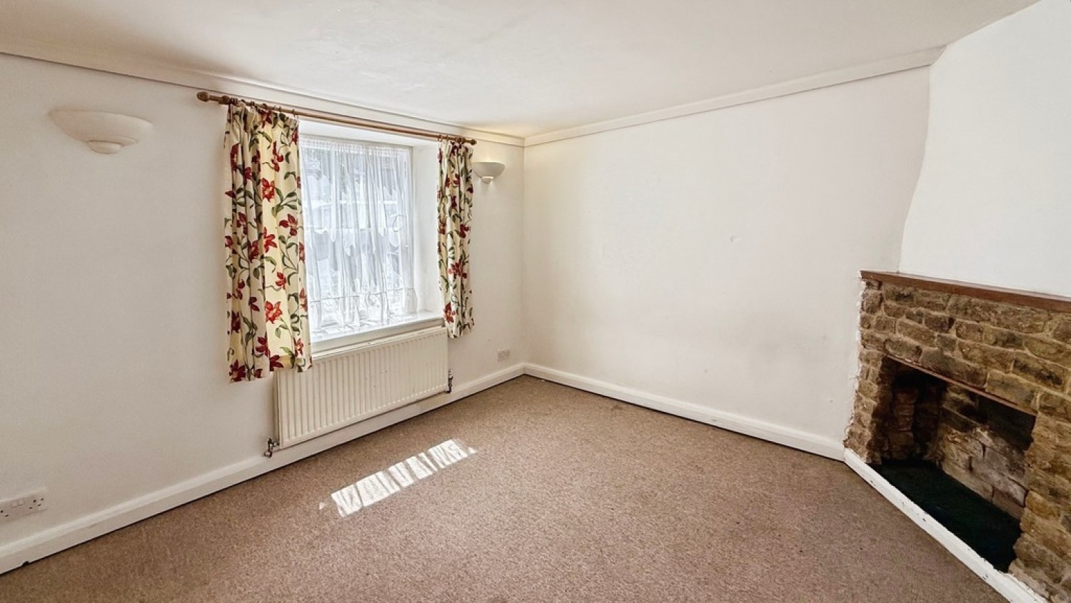 4 bedroom House for Sale Boreham Road, Warminster