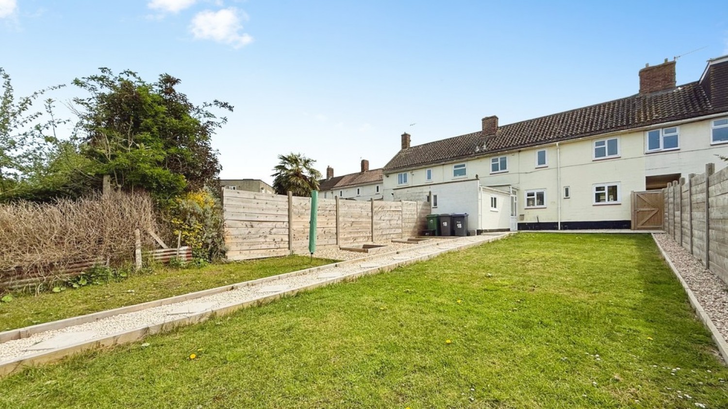 3 bedroom House for Sale Court Orchard, Bratton