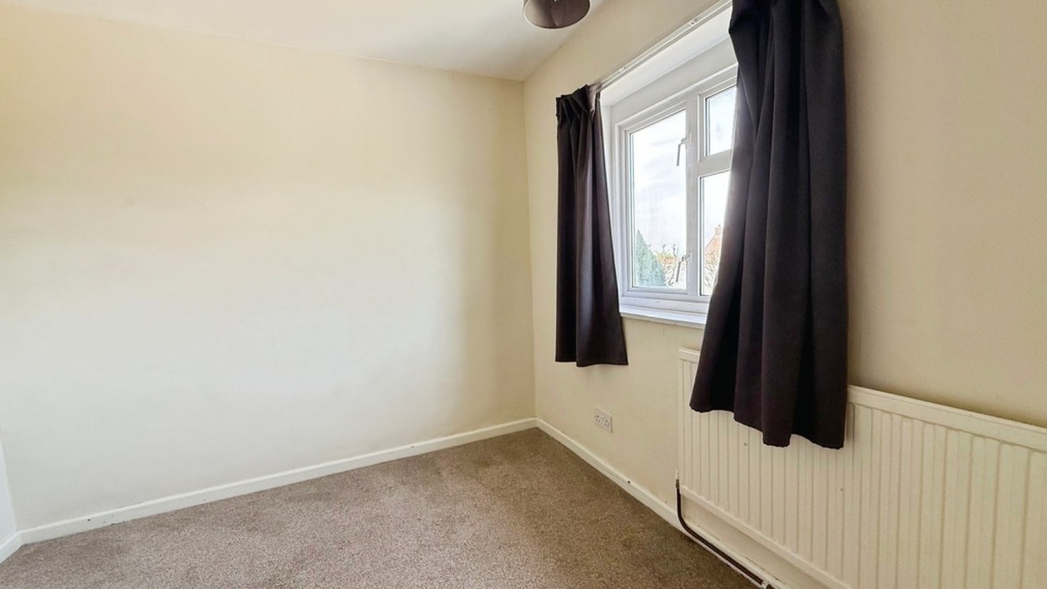 3 bedroom House for Sale Court Orchard, Bratton