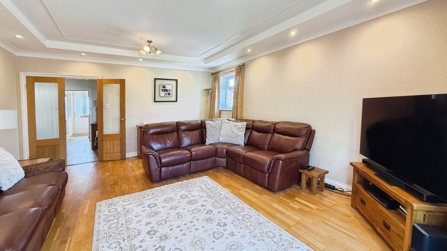 3 bedroom Bungalow for Sale Newtown, Westbury